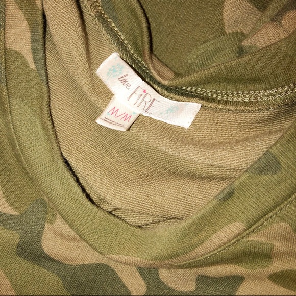 Love Fire medium camouflage T-shirt raglan dress - Picture 3 of 4